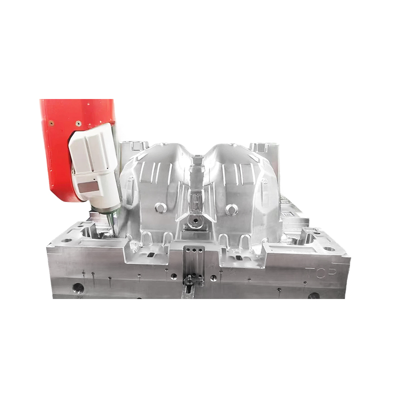 How to select and arrange the hot runner system for car fender mold more reasonably?